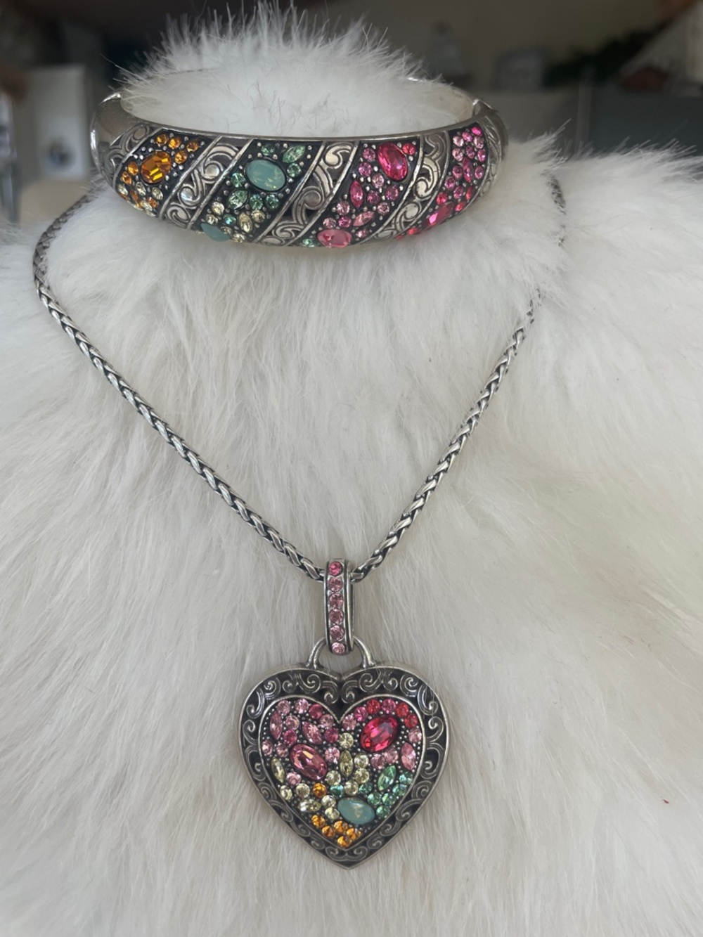 💕💕💕 Set EUC, Brighton Crystal Voyage Heart Necklace and Bracelet